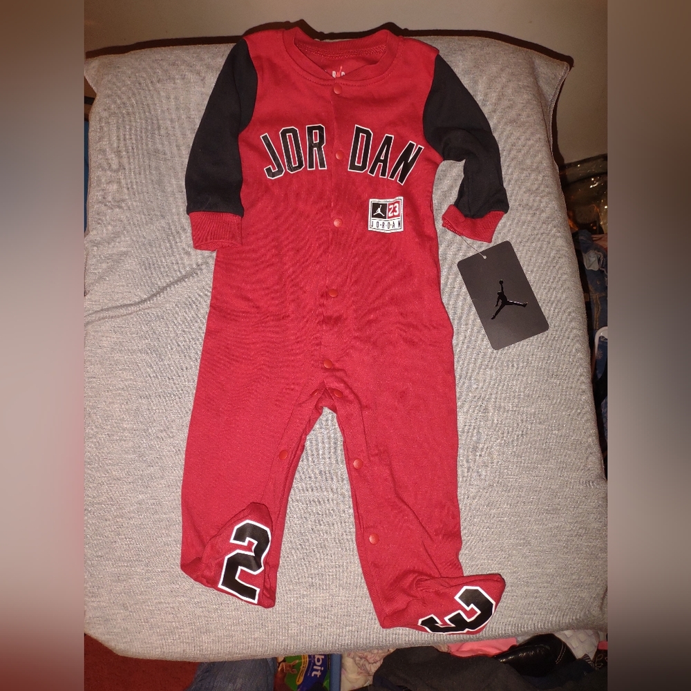 Jordan baby sleeper sz6months NWT